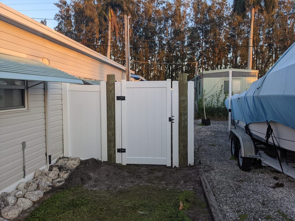 6' H White PVC Privacy