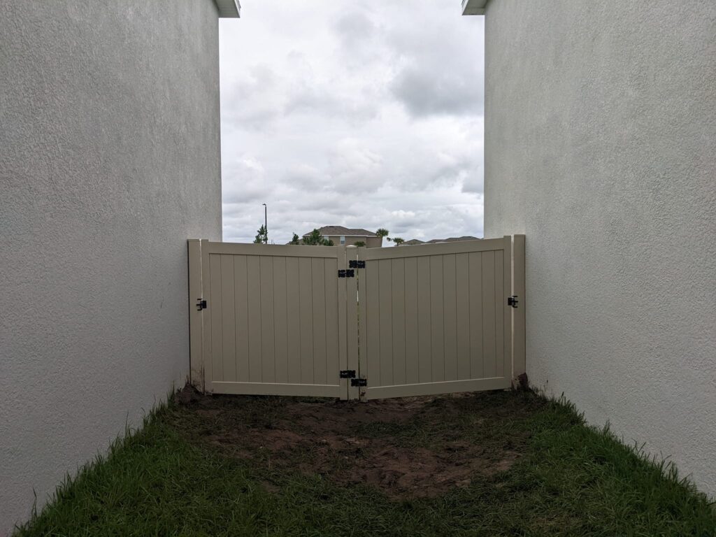 6' H Tan PVC Privacy & 4' H Black Aluminum 3-Rail