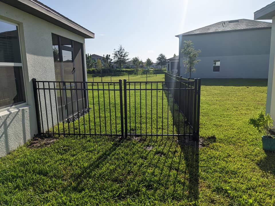 4' H Black Aluminum 3-Rail