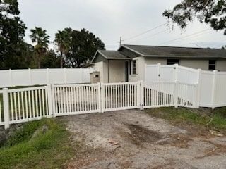 6' H White PVC Privacy & 4' H White PVC Picket